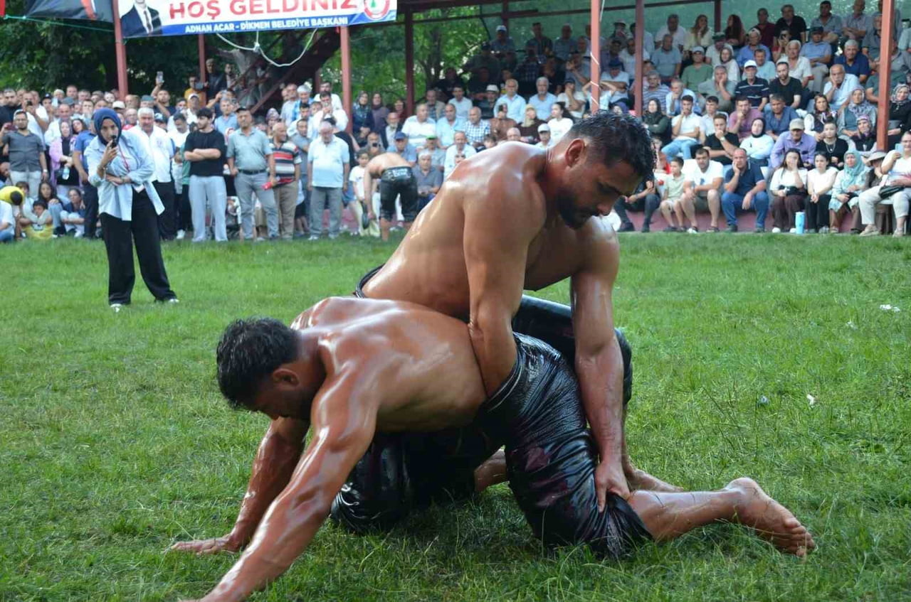 "KARADENİZ'İN KIRKPINARI" OLARAK ANILAN 59. GELENEKSEL DİKMEN YAĞLI GÜREŞLERİ, SIRIK KEBABI VE...