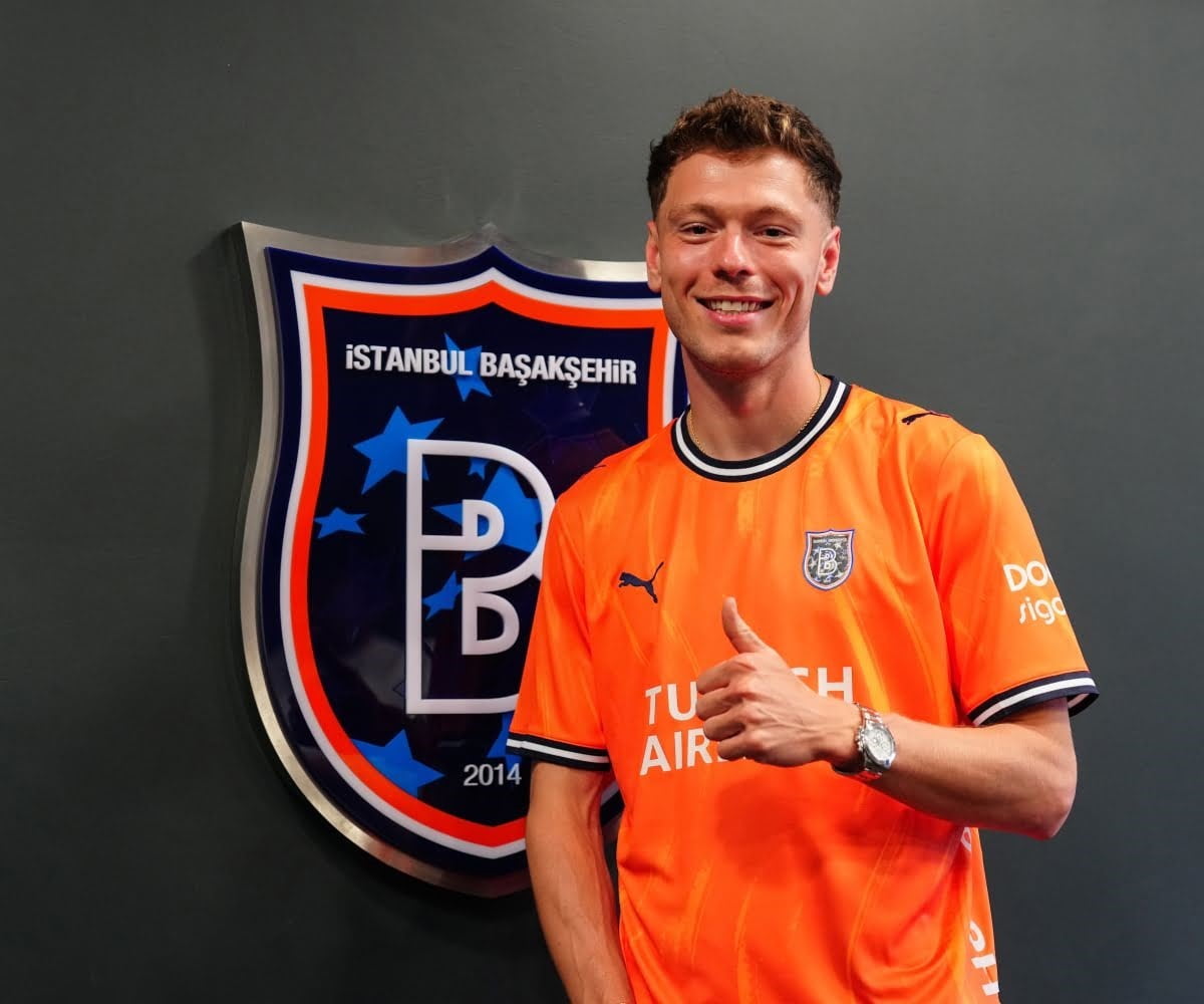 RAMS BAŞAKŞEHİR, ALMANYA BUNDESLİGA EKİBİ WOLFSBURG'TAN DANİMARKALI KANAT OYUNCUSU ANDREAS SKOV...