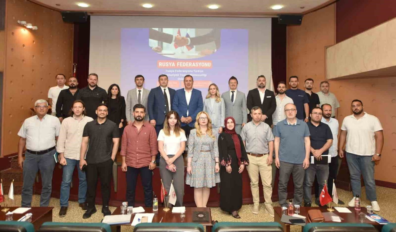 RUSYA FEDERASYONU TÜRKİYE CUMHURİYETİ TİCARET MÜMESSİLLİĞİ HEYETİ, TRABZON'DA İŞ DÜNYASI...