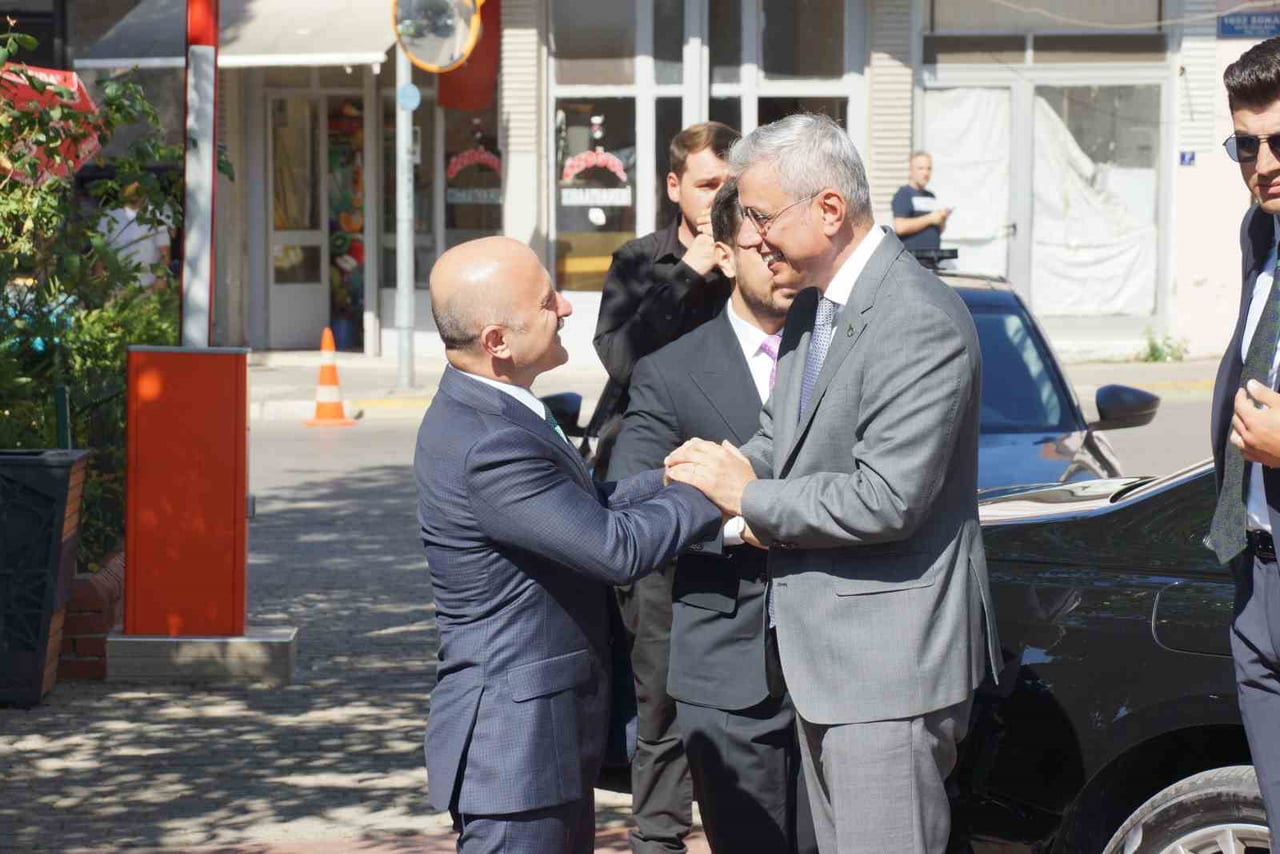 SAĞLIK BAKANI PROF. DR. KEMAL MEMİŞOĞLU BİR TAKIM ZİYARETLER VE SAĞLIK YATIRIMLARININ...