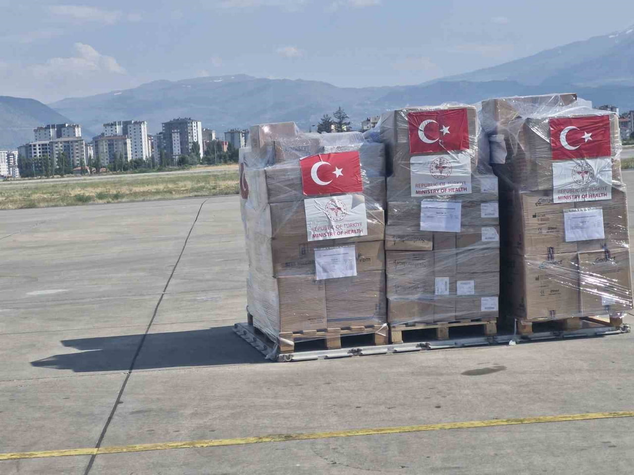 SAĞLIK BAKANLIĞI, VENEZUELA'DA 24 HAZİRAN TARİHİNDE MEYDANA GELEN DEPREMLERİN ARDINDAN BÖLGEYE...
