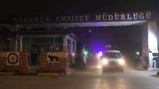 Sahte "yedek parça" ilanıyla 203 milyon lira dolandıran şüpheliler tutuklandı