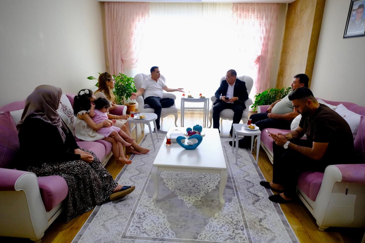SAİMBEYLİ BELEDİYE BAŞKANI MAHMUT DAL, 15 TEMMUZ DEMOKRASİ VE MİLLİ BİRLİK GÜNÜ DOLAYISIYLA, 15...