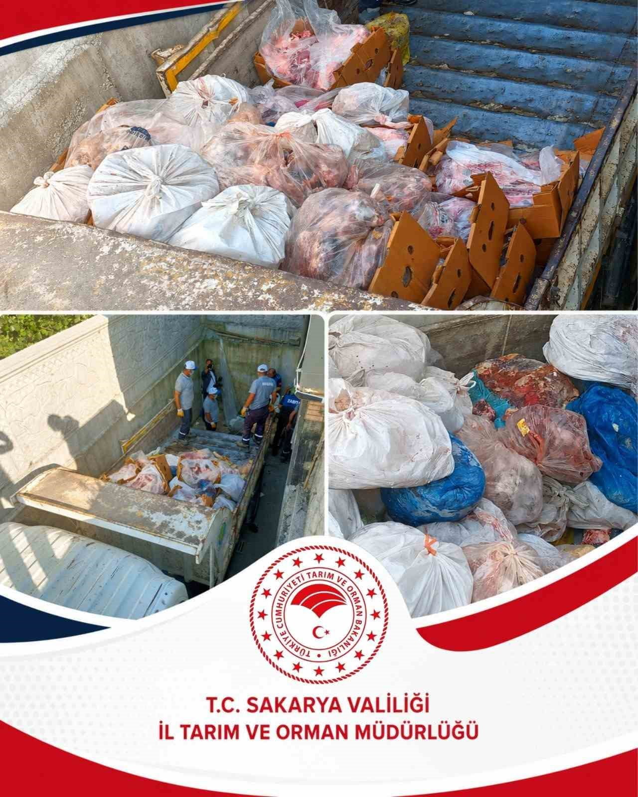SAKARYA'NIN HENDEK İLÇESİNDE FAALİYET GÖSTEREN BİR SUCUK İŞLETMESİNDE GERÇEKLEŞTİRİLEN RUHSAT...