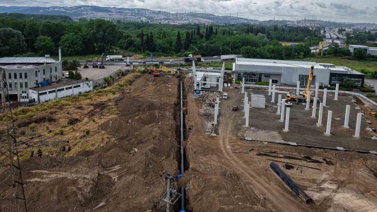 SAKARYA BÜYÜKŞEHİR BELEDİYESİ, ŞEHRİN ANA İÇME SUYU KAYNAĞI OLAN SAPANCA GÖLÜ’NÜN SU SEVİYESİNİ...