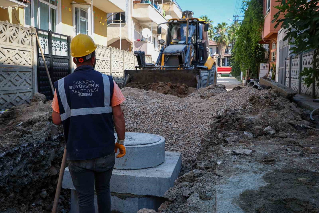 SAKARYA BÜYÜKŞEHİR BELEDİYESİ SU VE KANALİZASYON İDARESİ (SASKİ), SERDİVAN İLÇESİNDE YOĞUN...