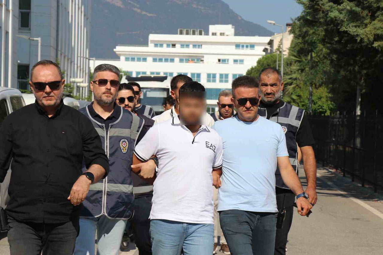 SALDIRIYI GERÇEKLEŞTİREN ŞÜPHELİ