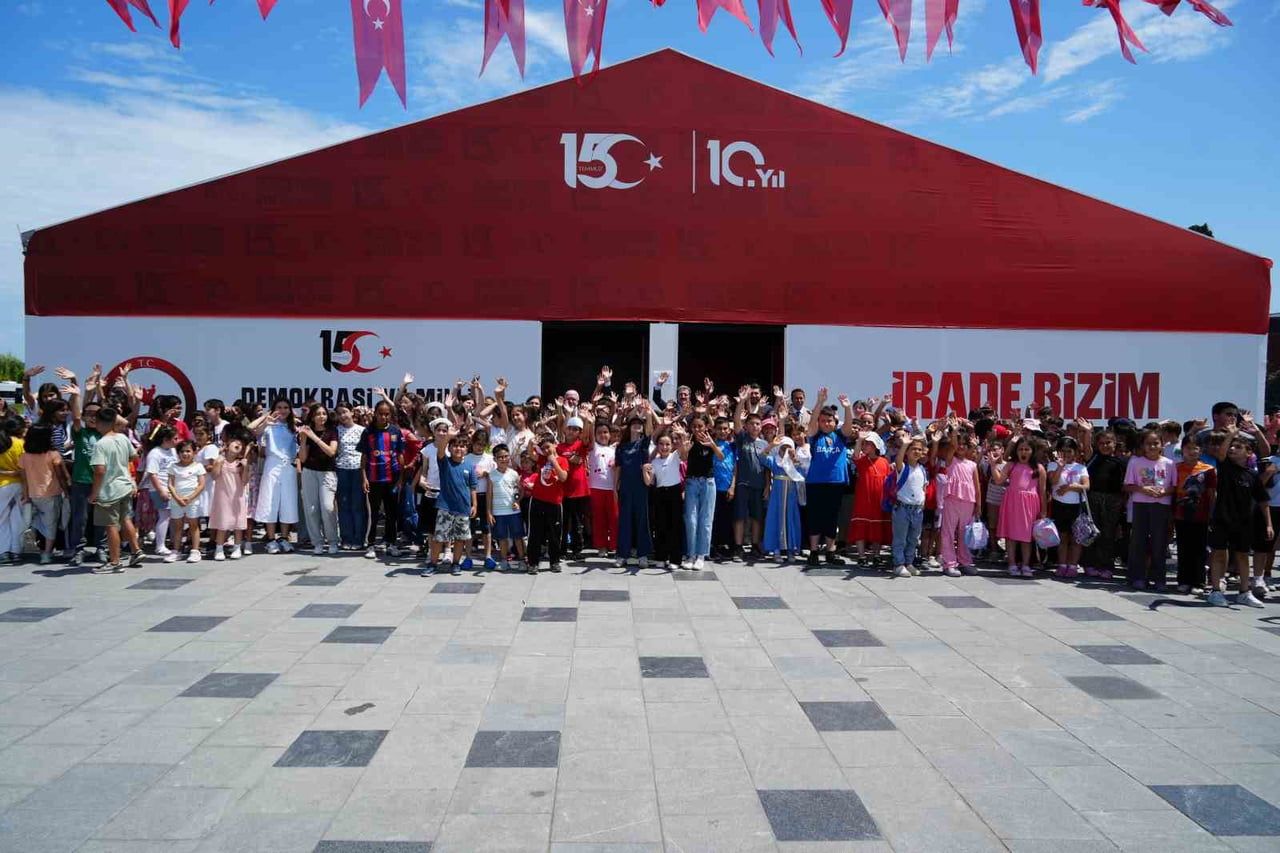 SAMSUN'DA 15 TEMMUZ DEMOKRASİ VE MİLLİ BİRLİK GÜNÜ ETKİNLİKLERİ KAPSAMINDA KURULAN "15 TEMMUZ...