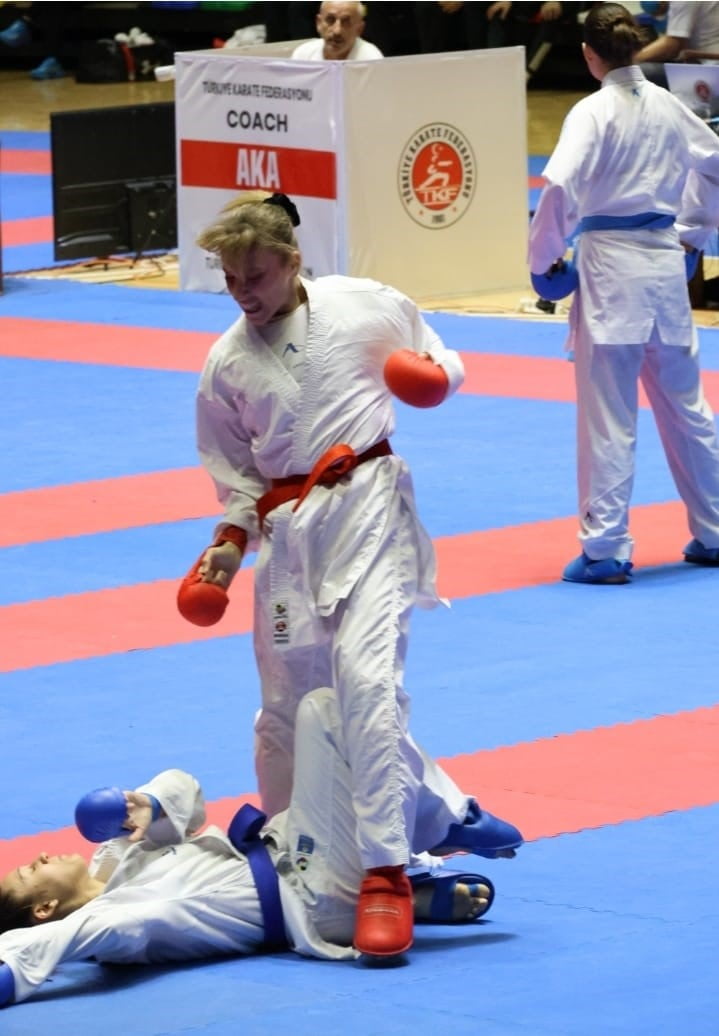 SAMSUN'DA DÜZENLENEN SPOR TOTO ÜMİT, GENÇ VE U21 TÜRKİYE KARATE ŞAMPİYONASI'NDA AYDIN'I TEMSİL...