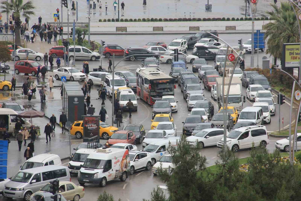 SAMSUN'DA TRAFİĞE KAYITLI MOTORLU KARA TAŞITI SAYISI, 2026 YILI HAZİRAN AYI SONU İTİBARIYLA GEÇEN...
