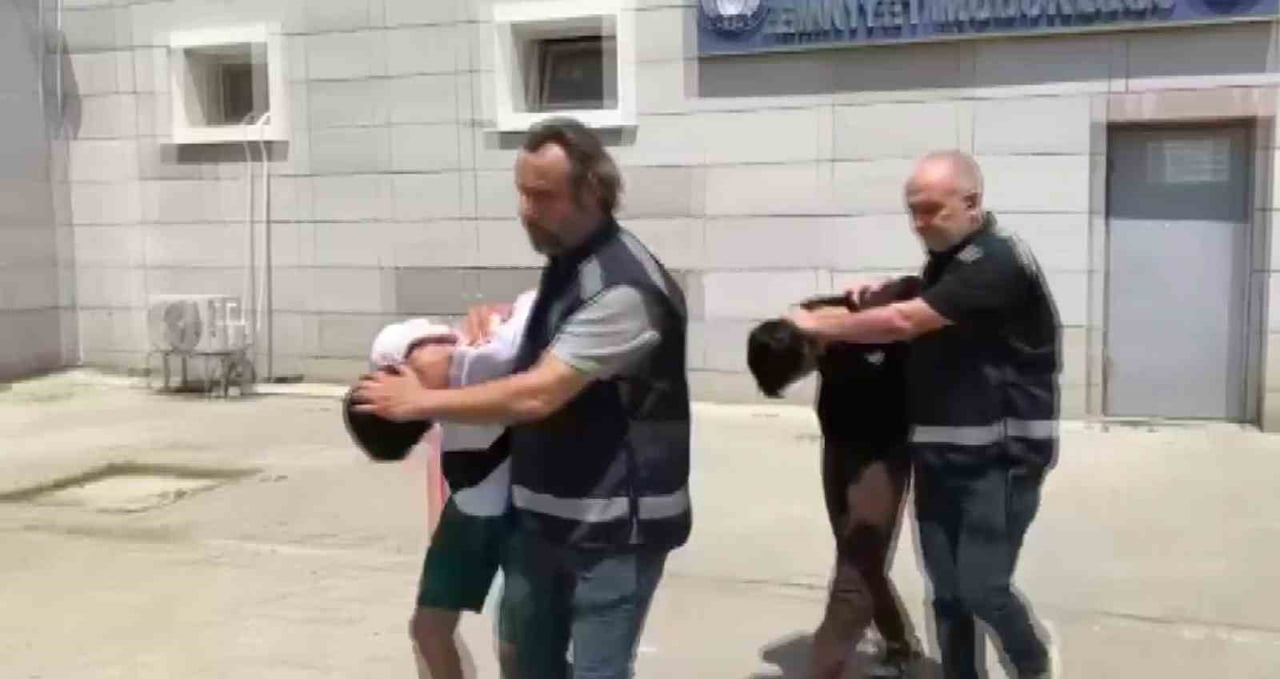 SAMSUN'UN ÇARŞAMBA İLÇESİNDE BİR ÇİFTİ TELEFONLA ARAYARAK "VATANDAŞLIK VERECEĞİZ, İSMİNİZ TERÖR...