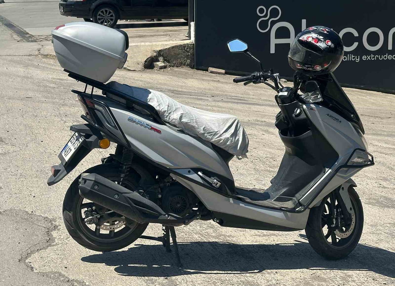 SAMSUN'UN TEKKEKÖY İLÇESİNDE MOTOSİKLET İLE İŞ MAKİNESİ TAŞIYAN TIRIN ÇARPIŞMASI SONUCU MEYDANA...