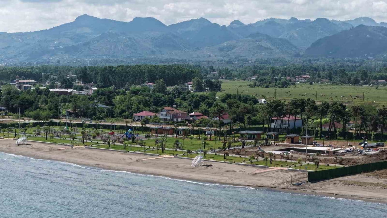 SAMSUN BÜYÜKŞEHİR BELEDİYESİ TARAFINDAN TERME İLÇESİNDEKİ MİLİÇ SAHİLİ'NDE YAPIMI SÜRDÜRÜLEN MİLİÇ...