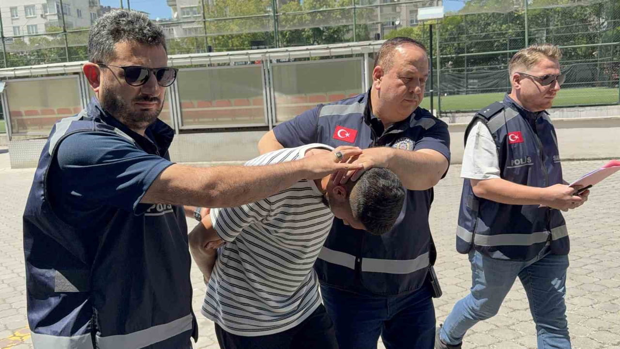 SAMSUN’DA İŞ ÇIKIŞI GENÇ BİR KADINI TAKİP EDEREK CİNSEL SALDIRIDA BULUNDUĞU İDDİA EDİLEN ŞÜPHELİ...