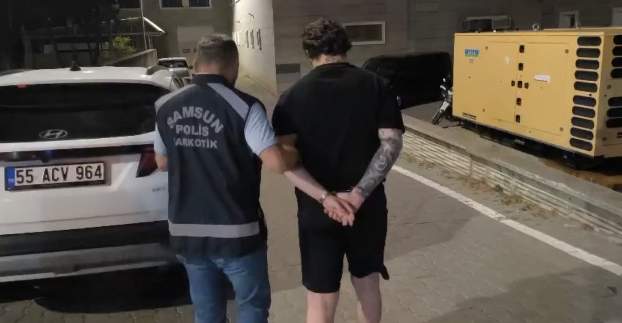 SAMSUN’DA UYUŞTURUCU SUÇLARINDAN HAKLARINDA KESİNLEŞMİŞ HAPİS CEZASI BULUNAN 2 HÜKÜMLÜ, NARKOTİK...