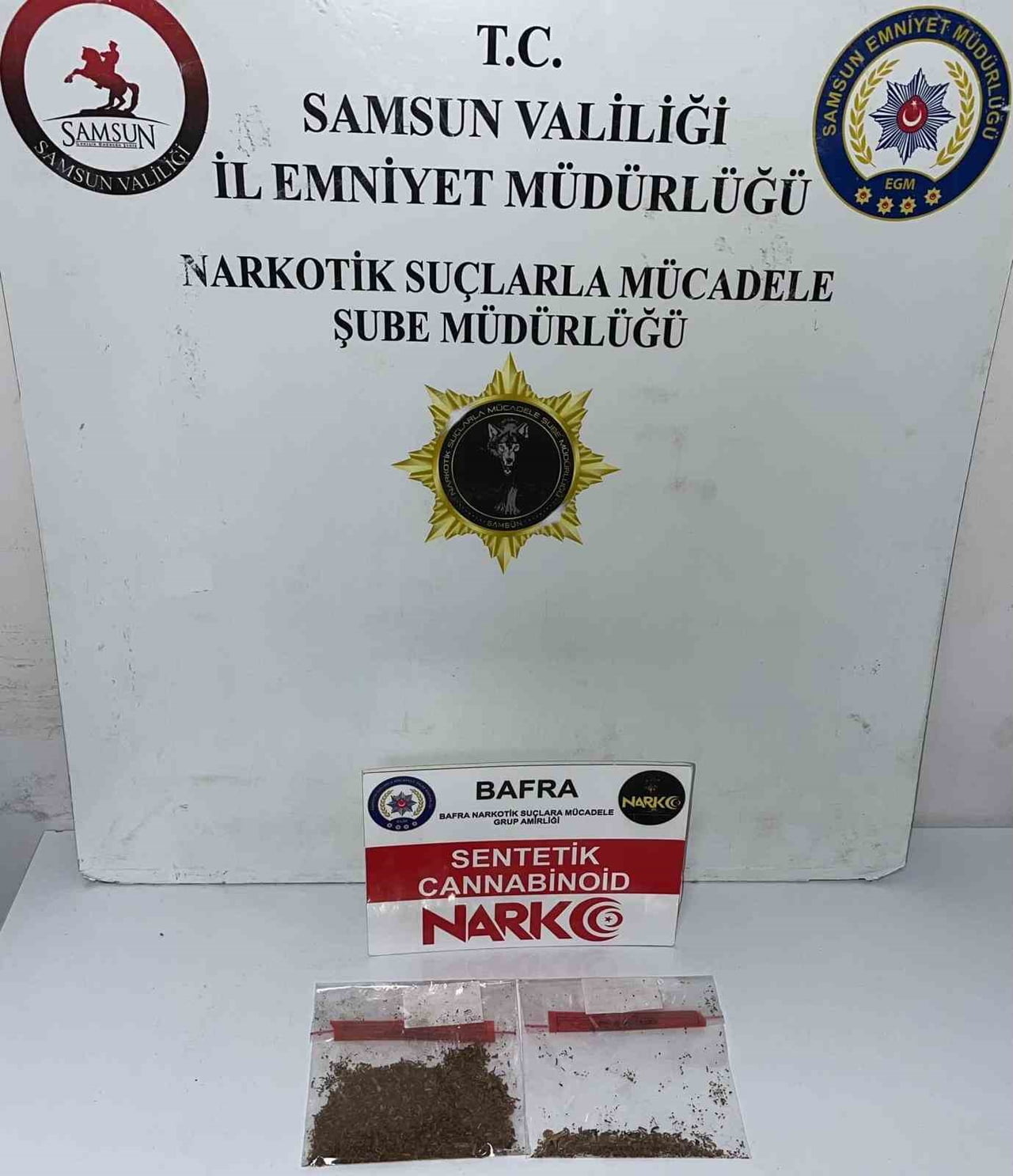 SAMSUN İL EMNİYET MÜDÜRLÜĞÜ BAFRA NARKOTİK SUÇLARLA MÜCADELE BÜRO AMİRLİĞİ EKİPLERİNCE BAFRA'NIN...