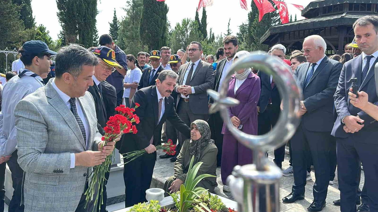 SAMSUN VALİSİ ORHAN TAVLI, BÜYÜKŞEHİR BELEDİYE BAŞKANI HALİT DOĞAN VE İL PROTOKOLÜNÜN KATILDIĞI...