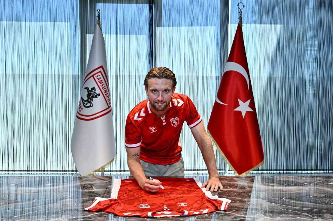 SAMSUNSPOR’UN YENİ TRANSFERİ ELLİOT WATT, GÖSTERECEĞİ PERFORMANS İLE KENDİSİNE OLAN GÜVENİ BOŞA...