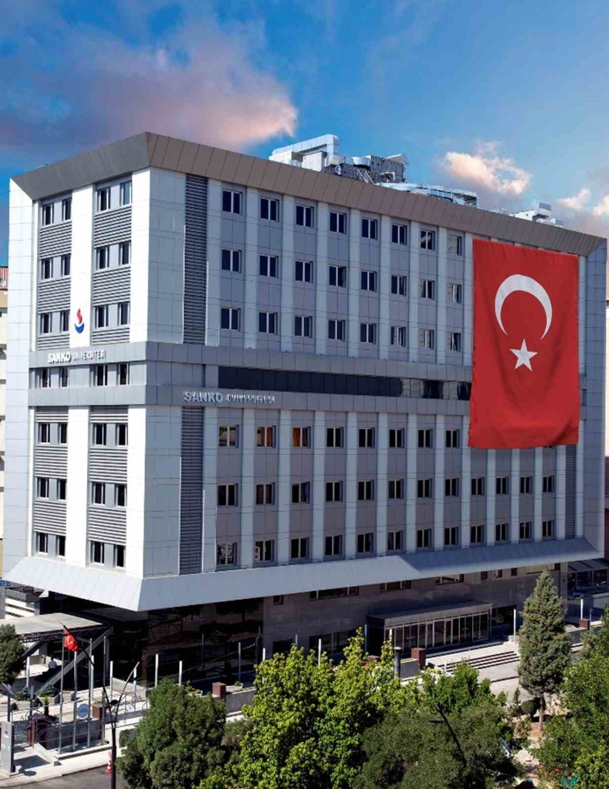 SANKO ÜNİVERSİTESİ’NDEN ÖĞRENCİ VE MEZUN MEMNUNİYETİNDE GÜÇLÜ YÜKSELİŞ