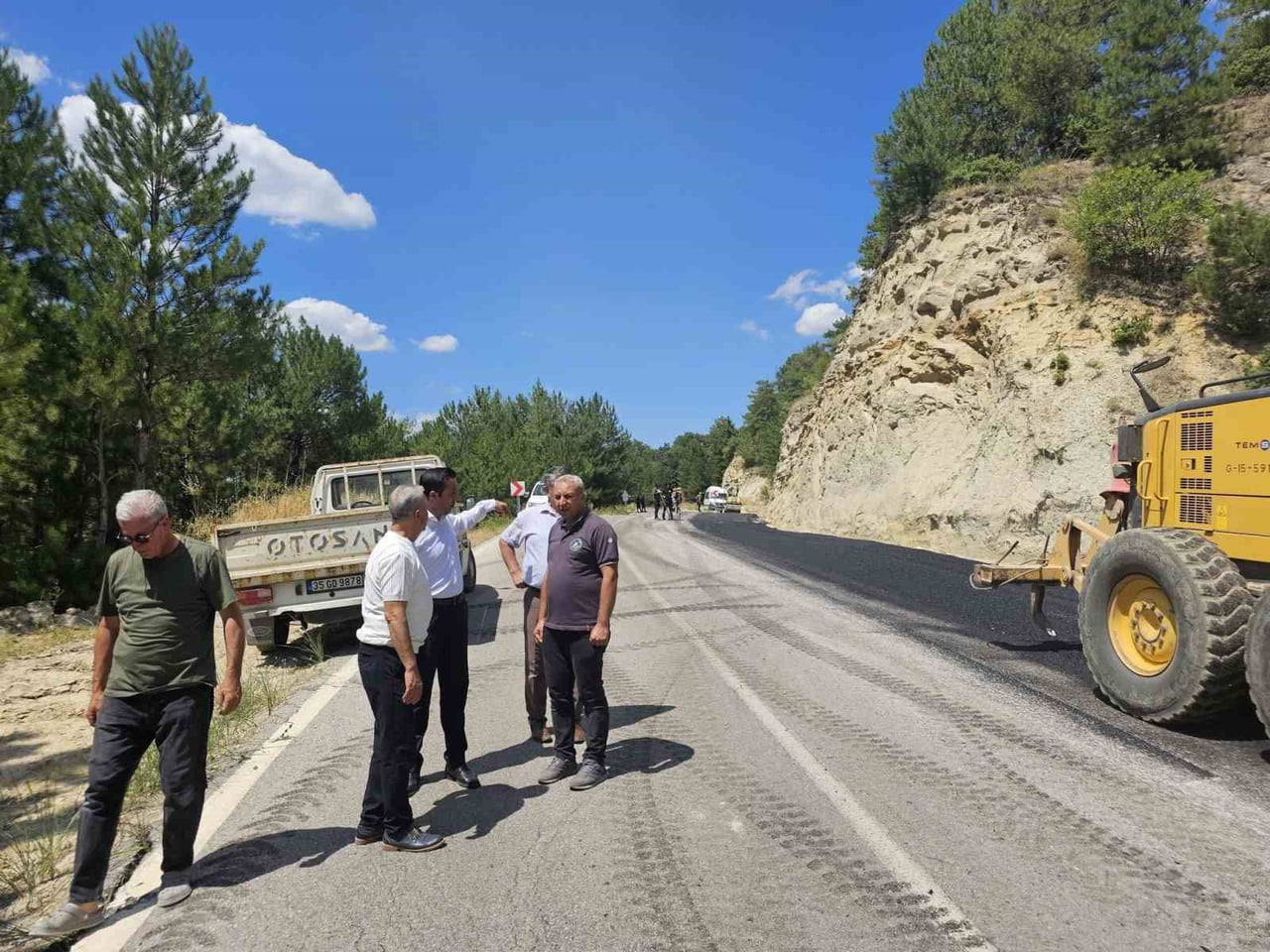 ŞAPHANE KAYMAKAMI BOZTAŞ ASFALT ÇALIŞMALARINI İNCELEDİ