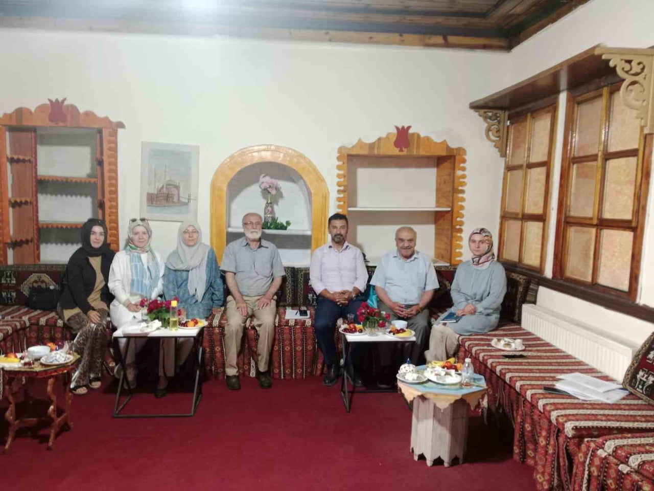 SARI KONAK KÜLTÜR EVİ'NDE İLK TOPLANTI GERÇEKLEŞTİRİLDİ.