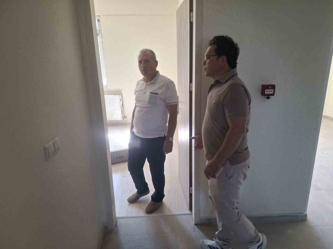 SARIGÖL İLÇE MİLLİ EĞİTİM MÜDÜRLÜĞÜ GÖREVİNE ATANAN YILDIRAY DEMİRTAŞ, GÖREVE BAŞLAMASININ...