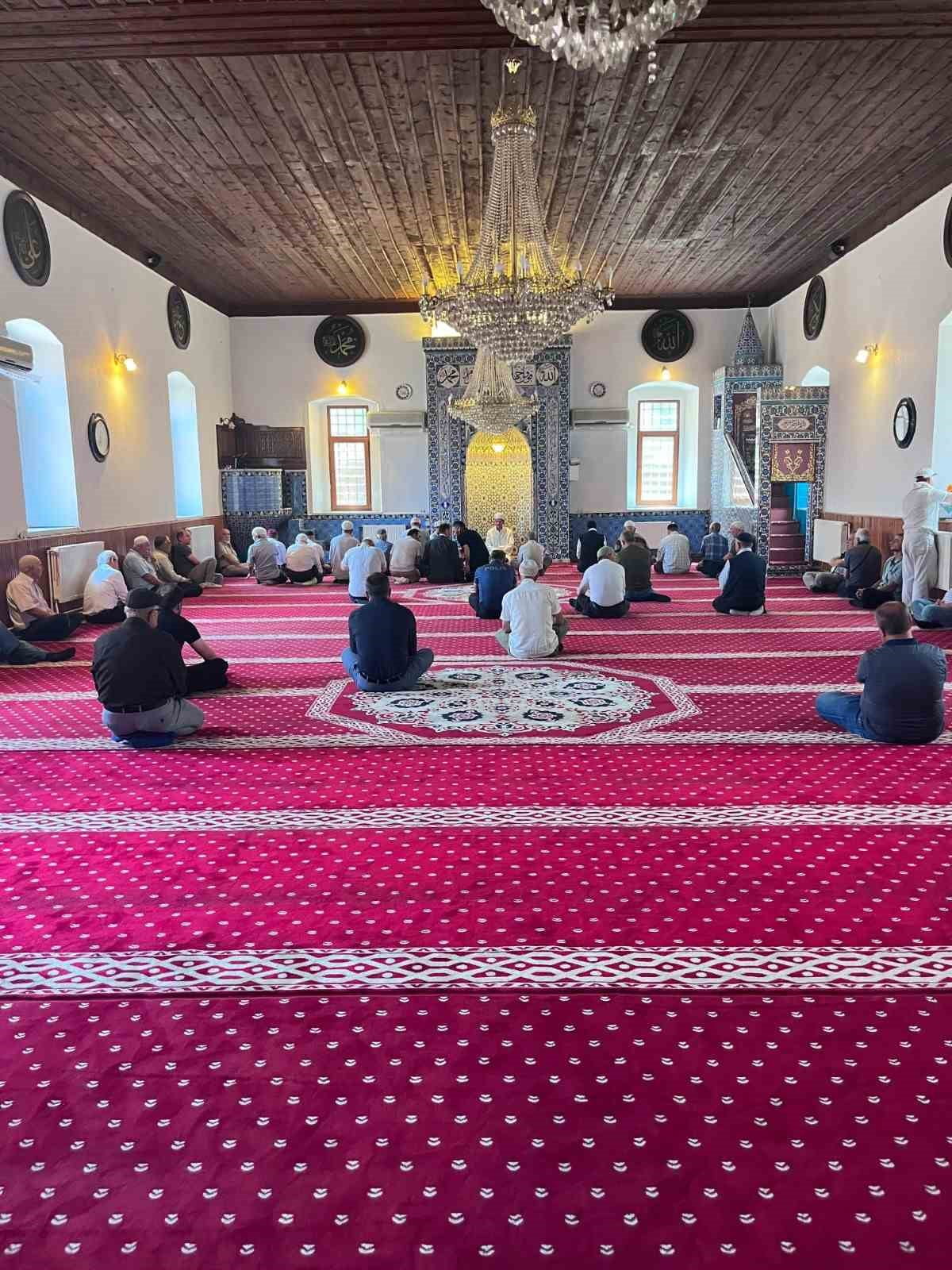 ŞEHİT UZMAN ÇAVUŞ ABDURRAHMAN HİLAL İÇİN MEVLİD-İ ŞERİF OKUTULDU