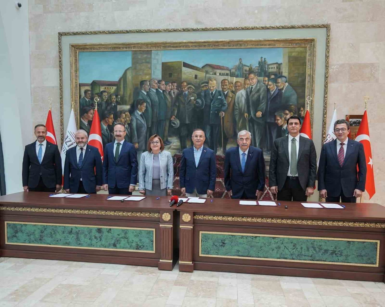 ŞEHİTKAMİL BELEDİYESİ TARAFINDAN 15 TEMMUZ MAHALLESİ’NDE ARSA TAHSİSİ YAPILAN VE HAYIRSEVER İŞ...