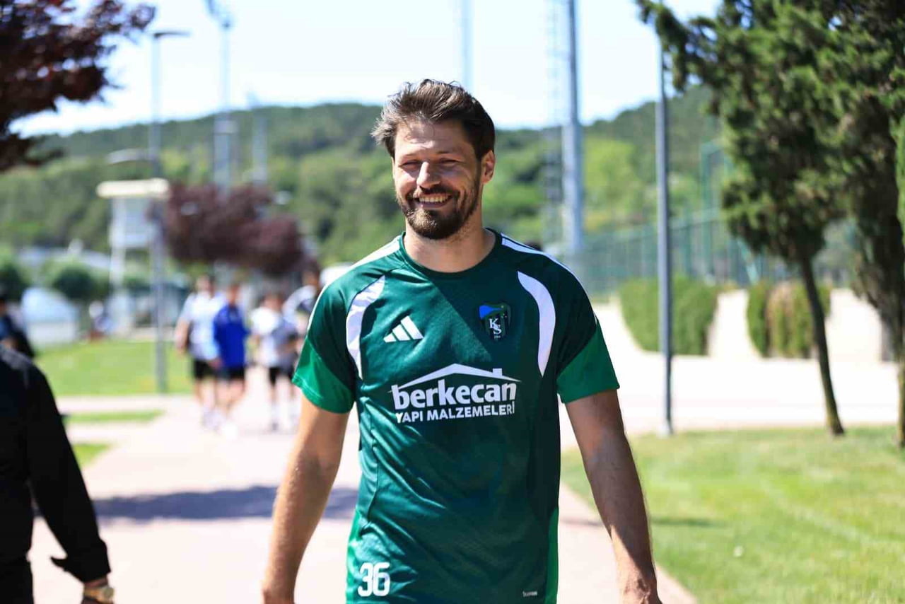 SELÇUK İNAN, TAKIMIN YILDIZ GOLCÜSÜ BRUNO PETKOVİC'TEN BU SEZON PATLAMA BEKLEDİĞİNİ...