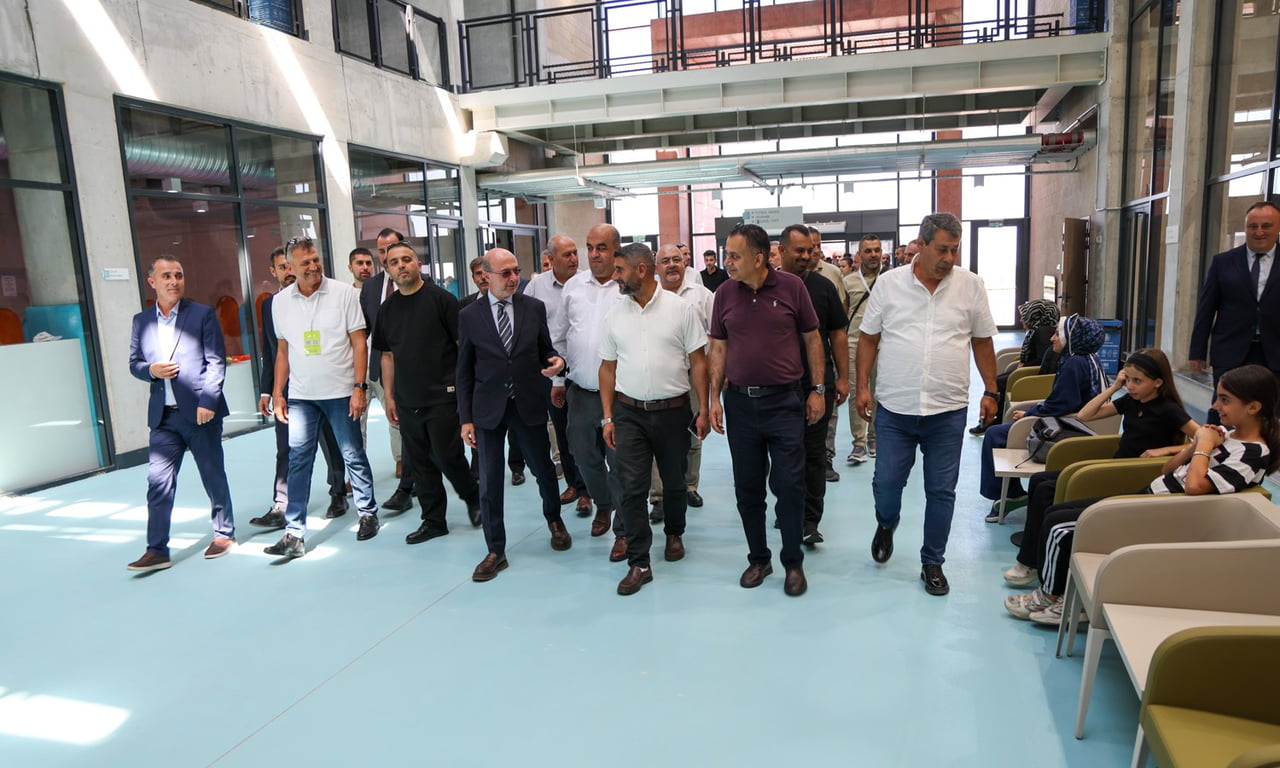 SELÇUKLU BELEDİYESİ’NİN EV SAHİPLİĞİNDE "LİDERLİK, DÖNÜŞÜM VE REFAH" TEMASIYLA DÜZENLENEN...