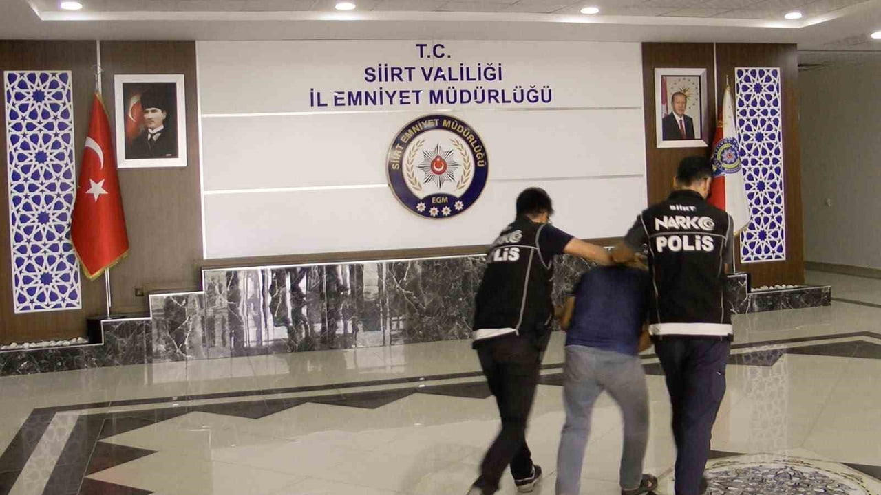 SİİRT'TE POLİS EKİPLERİNCE DÜZENLENEN NARKOTİK OPERASYONUNDA 170 KİLOGRAM KUBAR ESRAR ELE...