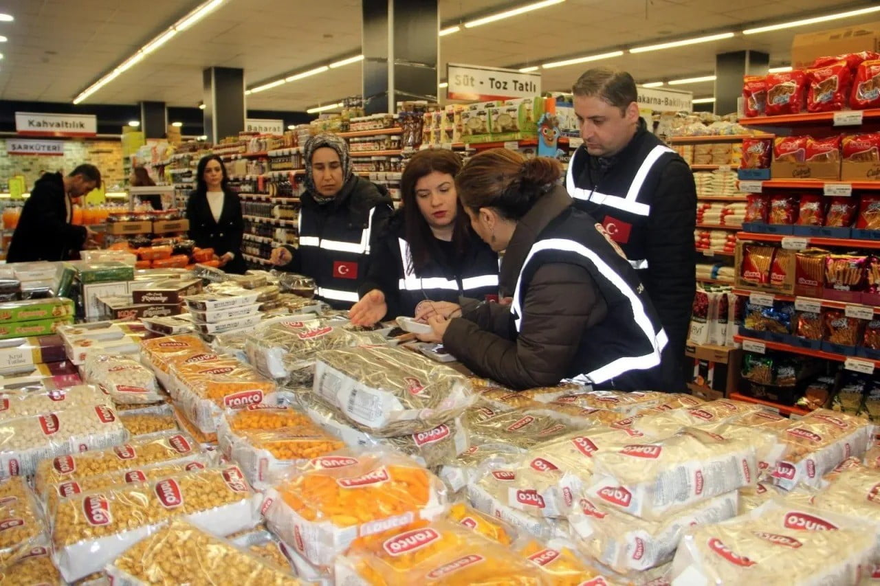 SİNOP'TA HAZİRAN AYI BOYUNCA GERÇEKLEŞTİRİLEN FAHİŞ FİYAT VE FİYAT ETİKETİ DENETİMLERİNDE 161...
