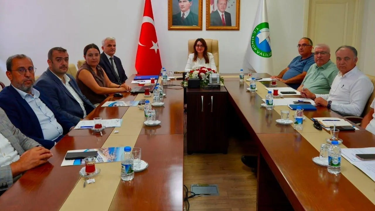 SİNOP’TA İL İSTİHDAM VE MESLEKİ EĞİTİM KURULU TOPLANTISI, VALİ YARDIMCISI BAHAR KAYA BAŞKANLIĞINDA...