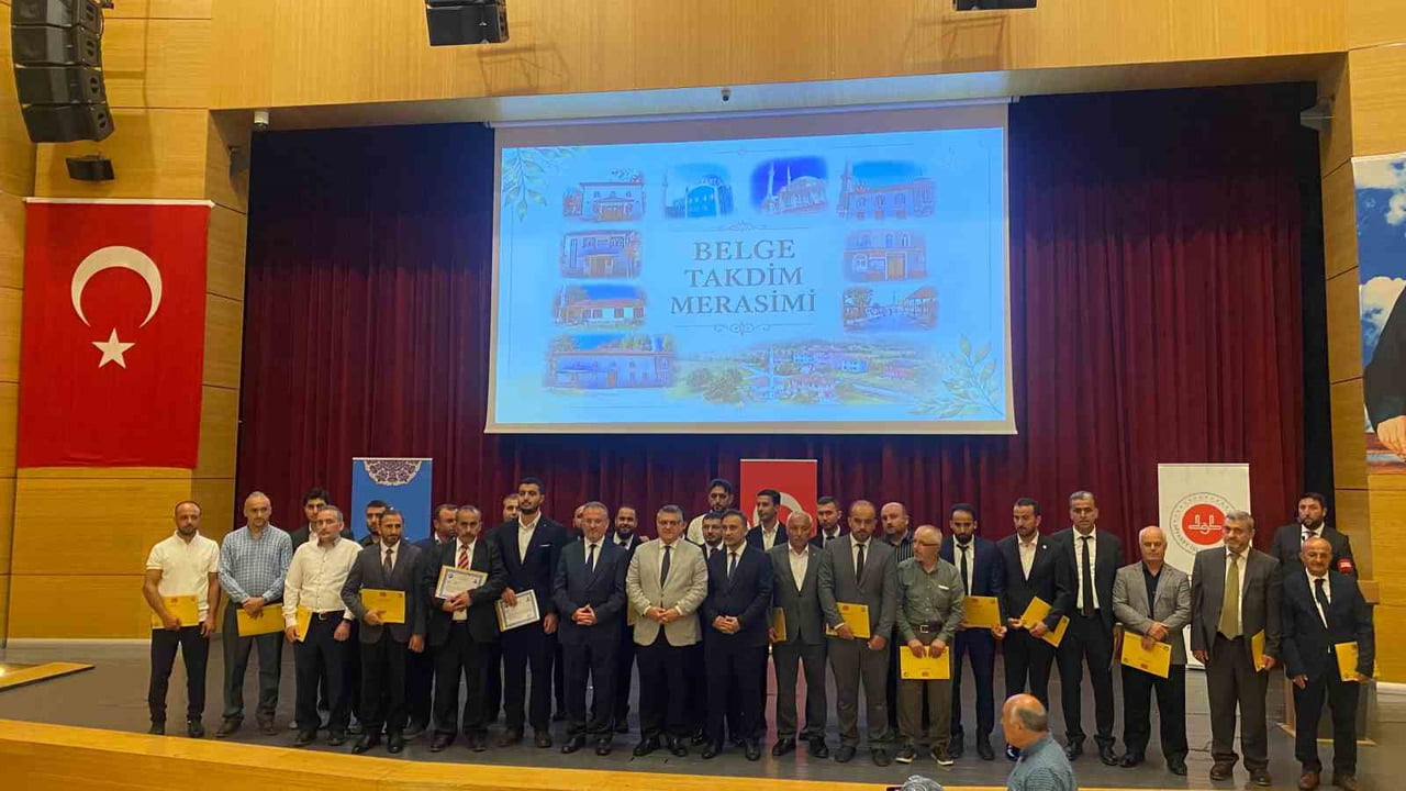 SİNOP VALİLİĞİ HİMAYESİNDE, SİNOP İL MÜFTÜLÜĞÜ KOORDİNESİNDE HAYATA GEÇİRİLEN "SİNOP'UN EN GÜZEL...