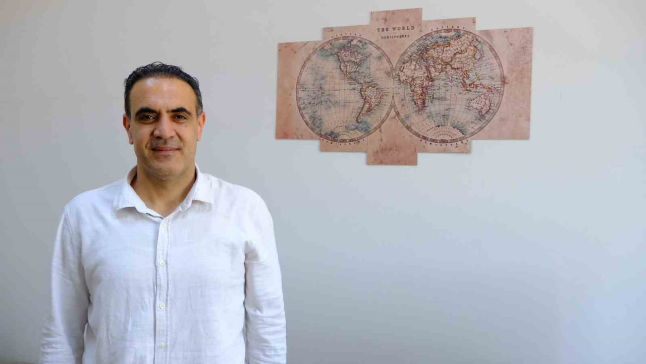 SİVAS CUMHURİYET ÜNİVERSİTESİ EĞİTİM FAKÜLTESİ TÜRKÇE VE SOSYAL BİLİMLER EĞİTİMİ BÖLÜMÜ ÖĞRETİM...
