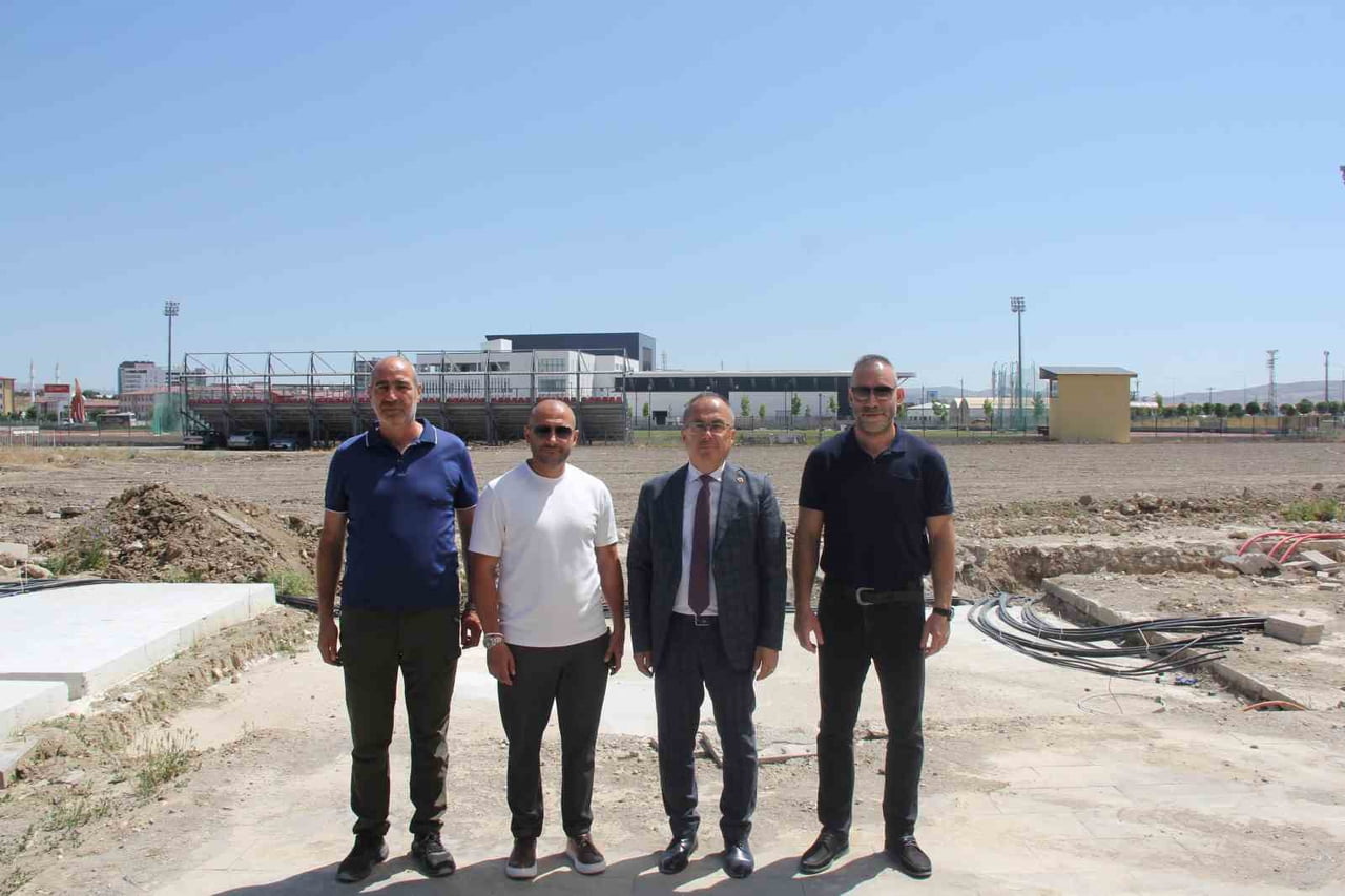 SİVAS GENÇLİK VE SPOR İL MÜDÜRLÜĞÜ TARAFINDAN 4 EYLÜL SPOR VADİSİ'NDE YÜRÜTÜLEN TESİSLEŞME...