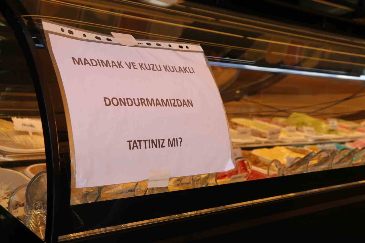 SİVAS’TA BULUNAN BİR İŞLETME SİVAS’IN YÖRESEL LEZZETLERİNDEN OLAN VE TÜRKÜLERE KONU OLAN MADIMAK...