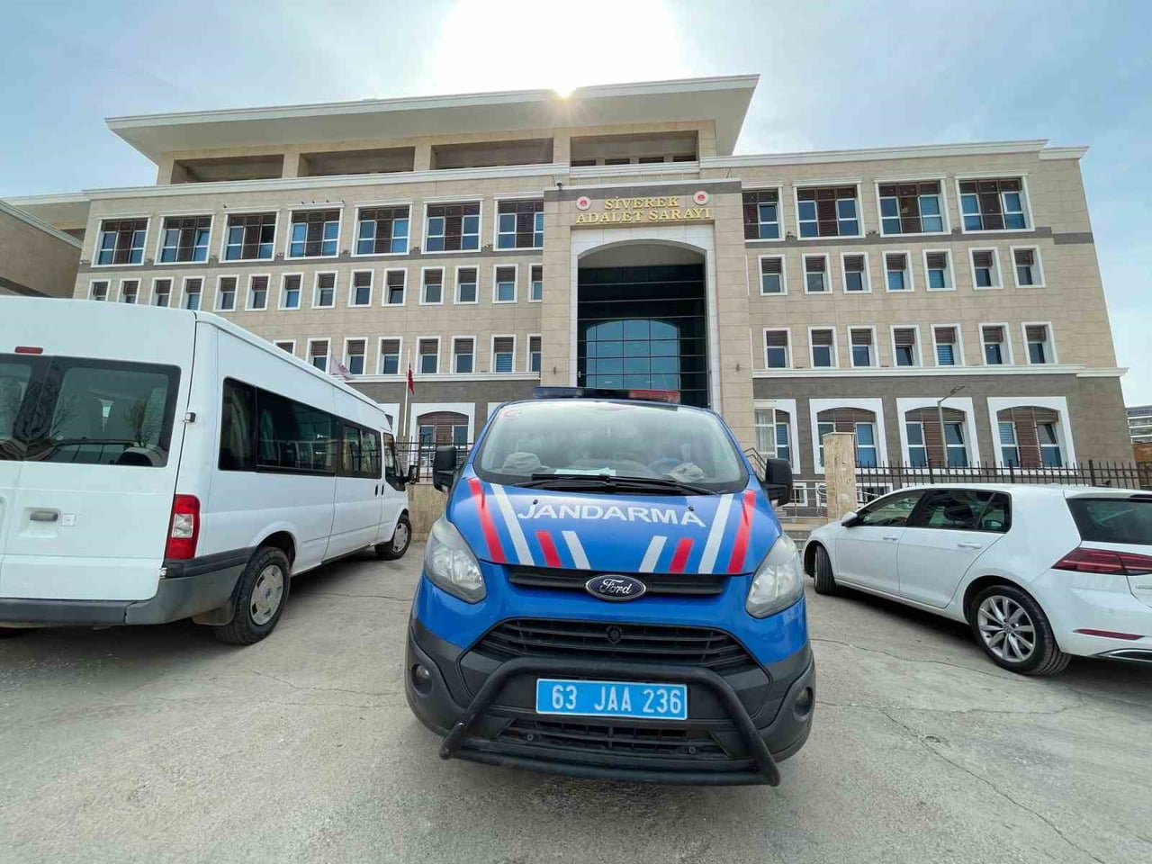 SİVEREK ADLİYE SARAYI