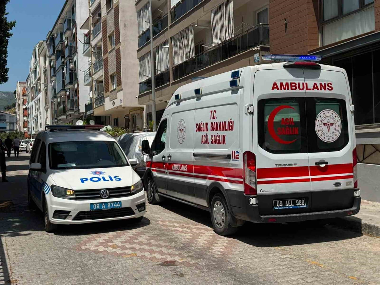 SÖKE'DE YALNIZ YAŞAYAN KADIN EVİNDE ÖLÜ BULUNDU