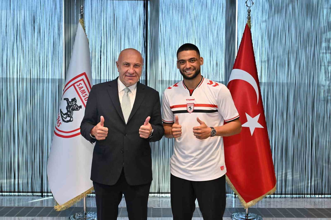 SOLDAKİ SAMSUNSPOR BAŞKANI YÜKSEL YILDIRIM, SAĞDAKİ BİLAL BEYAZIT