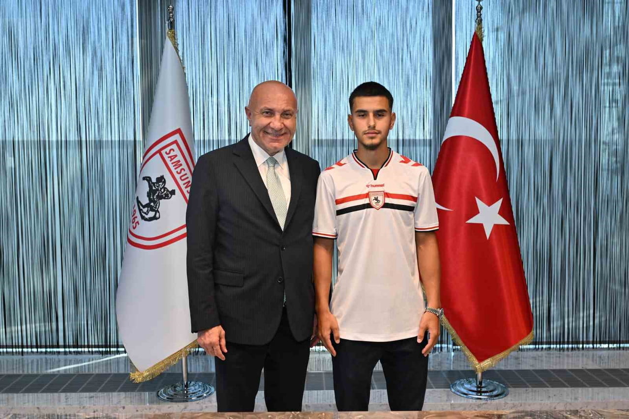 SOLDAKİ SAMSUNSPOR BAŞKANI YÜKSEL YLDIRIM
