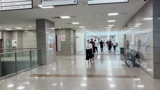 Sunucu Öykü Serter "Ahbaplar Suç Örgütü" soruşturması kapsamında ifade vermeye geldi