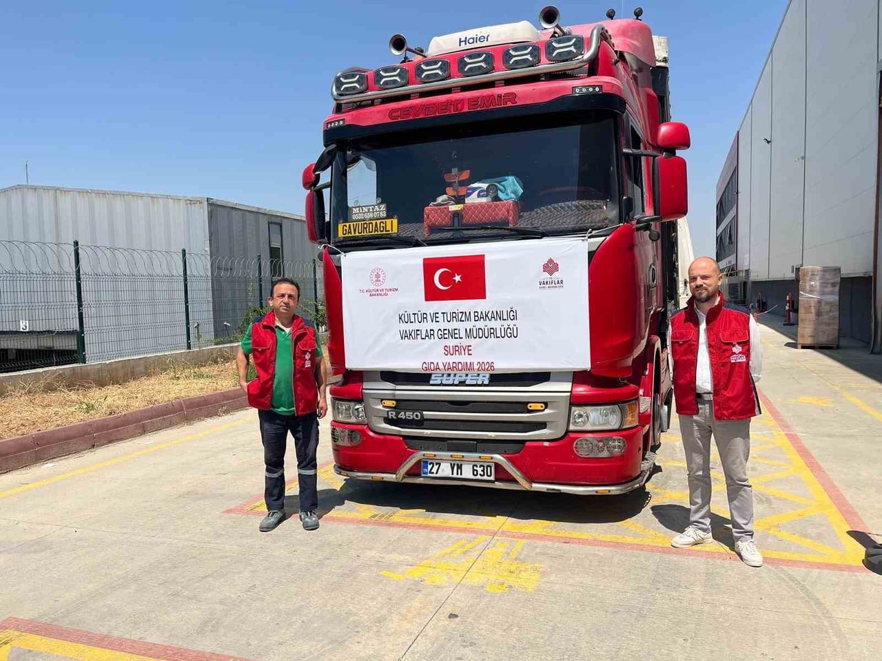 SURİYE'DE FIRAT KALKANI HAREKAT BÖLGESİ'NDEKİ İHTİYAÇ SAHİPLERİNE ULAŞTIRILACAK 30 BİN GIDA...