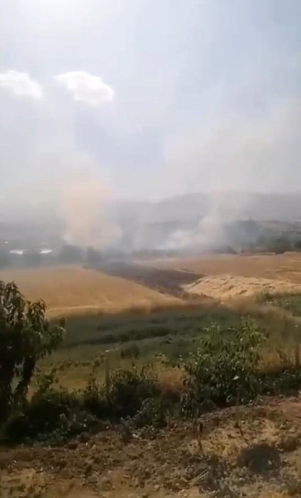 TADIM KÖYÜNDE BULUNAN OTLUK ALANDA YANGIN ÇIKTI