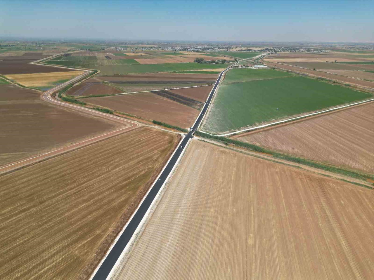TARİH İLE SINIRI BİRBİRİNE BAĞLAYAN YOL TAMAMLANDI