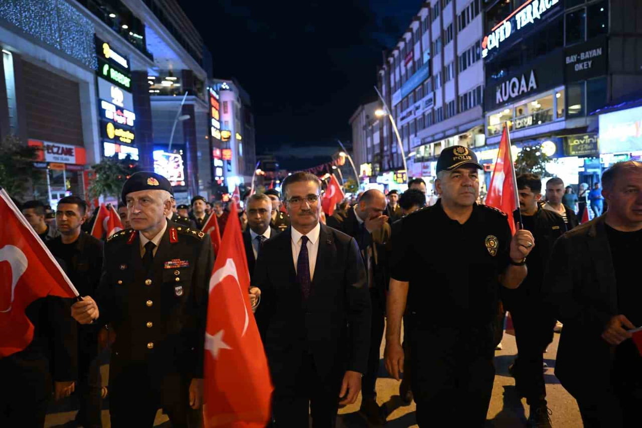 TARİHİ ERZURUM KONGRESİ'NİN 107. YIL DÖNÜMÜ KUTLAMA PROGRAMI KAPSAMINDA ERZURUM VALİLİĞİ VE...