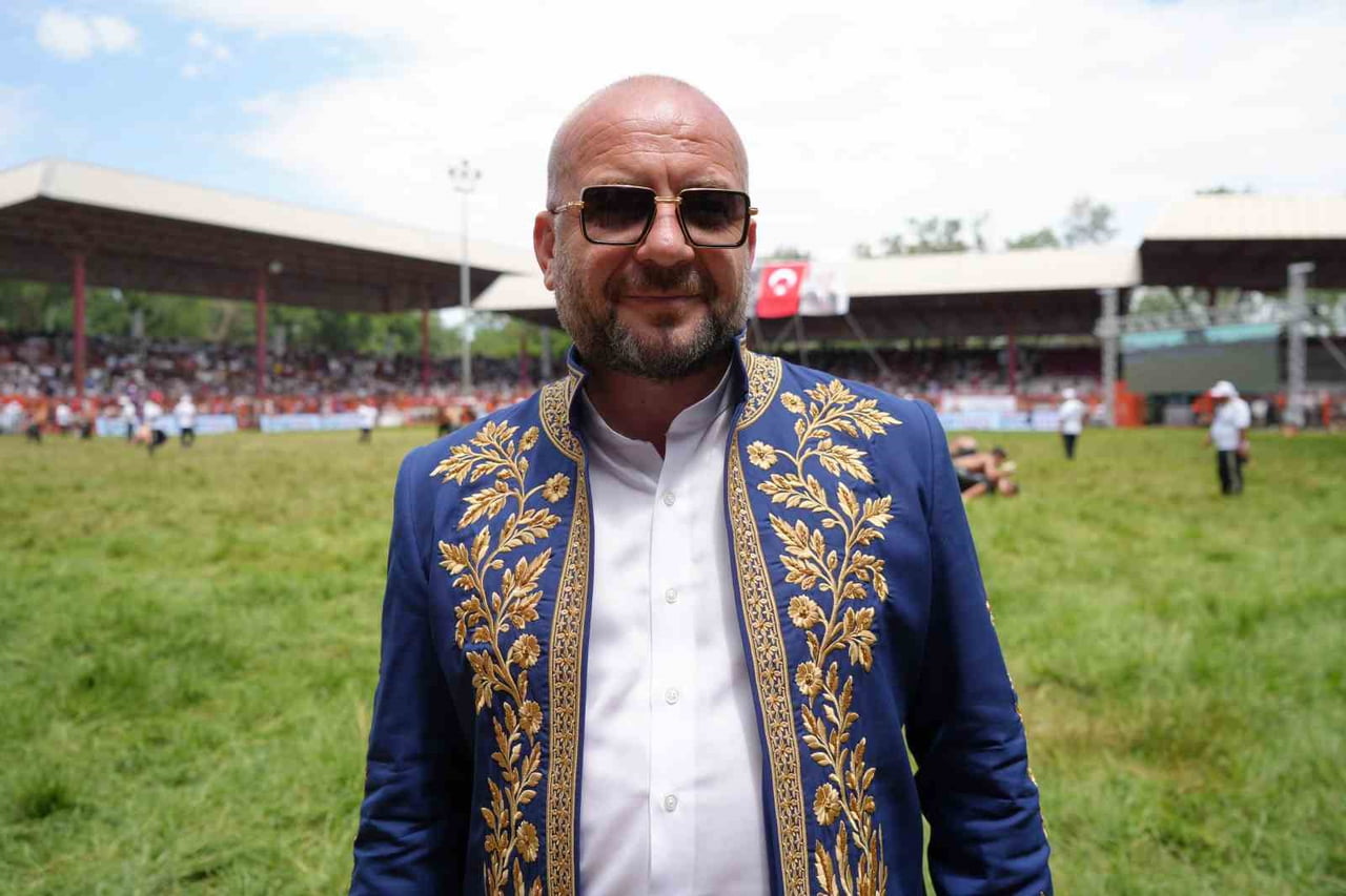 TARİHİ KIRKPINAR YAĞLI GÜREŞLERİ AĞASI UFUK ÖZÜNLÜ