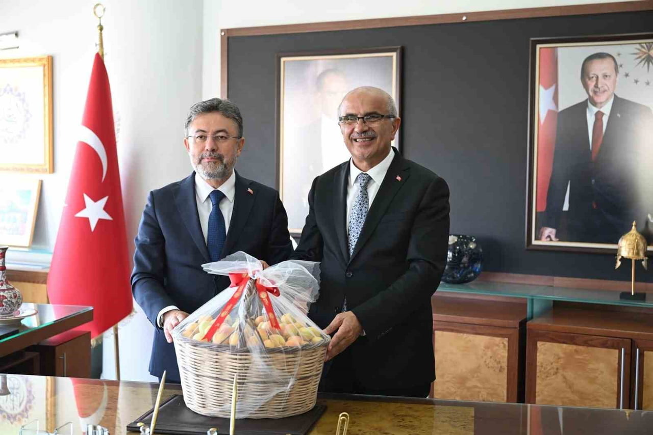 TARIM VE ORMAN BAKANI YUMAKLI’DAN BAŞKAN ER’İN PROJESİNE TAM NOT