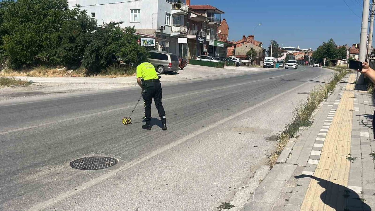 TAVŞANLI'DA TRAFİK KAZASI 1 YARALI