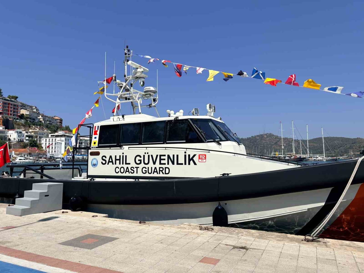 TCSG-911 BOTU FETHİYE'DE HALKIN ZİYARETİNE AÇILDI